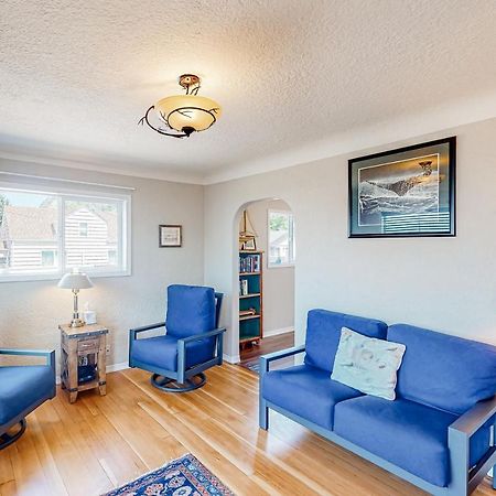 Cozy Corner By The Bay Reedsport Exterior foto