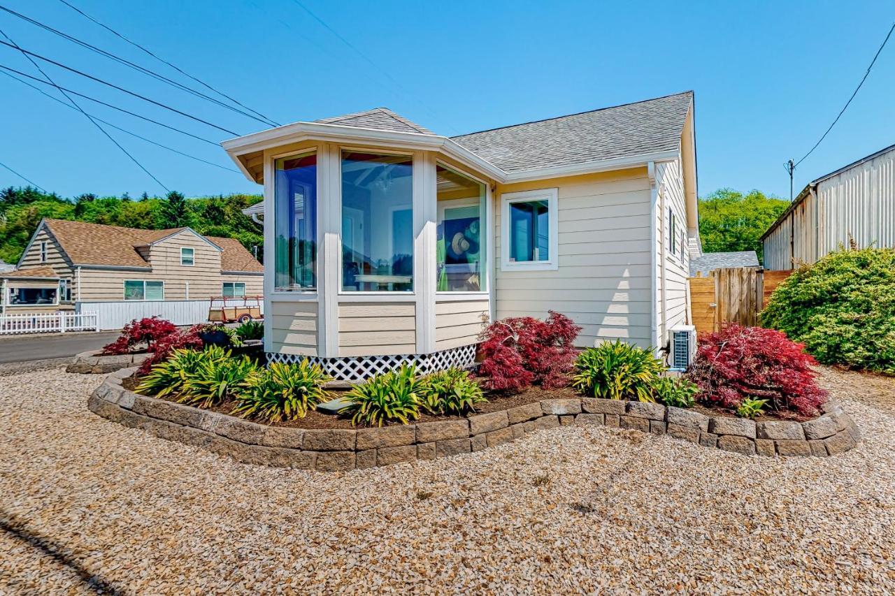 Cozy Corner By The Bay Reedsport Exterior foto